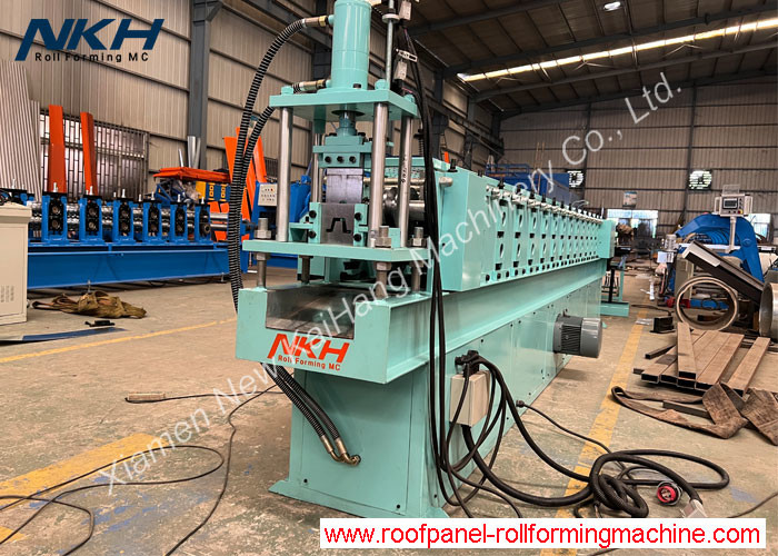 Galvanized Steel T Shaped Bar Ceiling Roll Forming Machinery For Inner Roof Decoration, Batten roof, Top hat panel