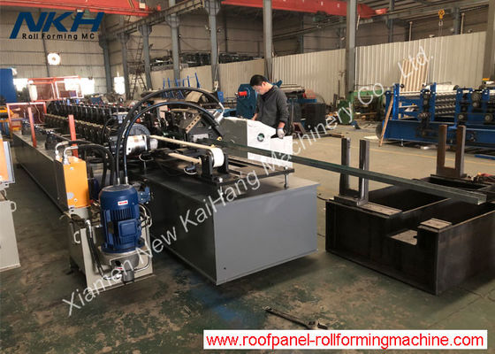 ضخامت 0.4mm-0.6mm با سرعت بالا رول فرم دهنده، دستگاه شکل دهی، کنترل تعویض اندازه خودکار سرعت 60 میلی متر در دقیقه