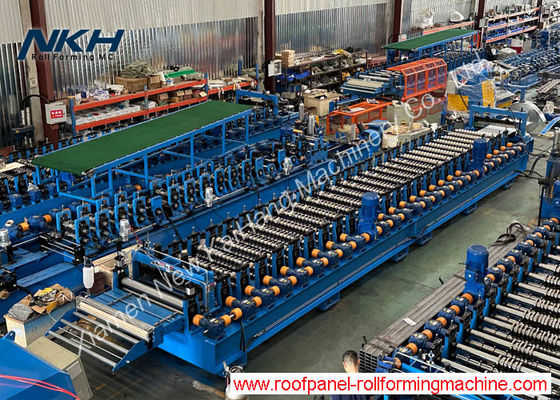 High Speed Corrugated Roll Forming Machine , High Precision Cold Roll Forming Machine Flying Speed 762 Corrugate Sheet Servo Cutting