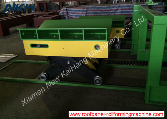 Big Capacity Hydraulic Un Coiler , Coil Car / Cart Tapered Wedge Design