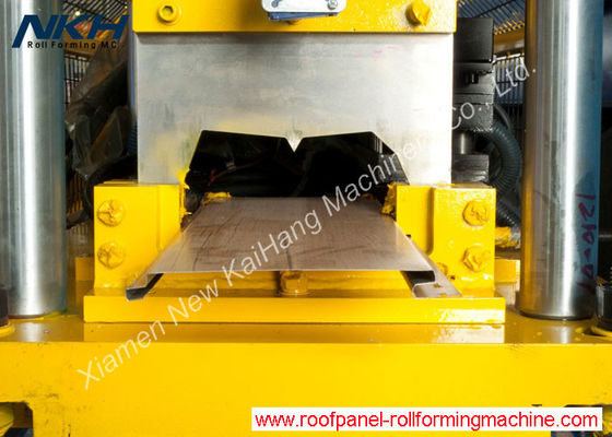 Pre Painted Color Ceiling Roll Forming Machine With Punching Tooling