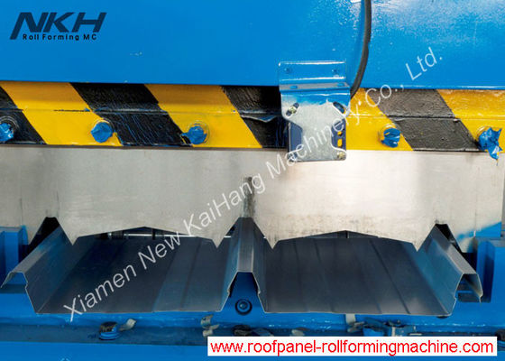 Classic Design Standing Seam Roll Forming Machine Smaller Size 40-430 Type