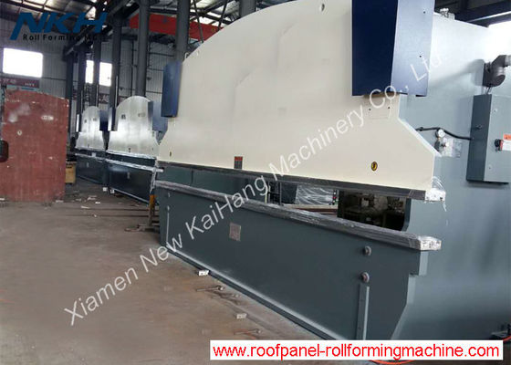 160T×6000mm CNC Hydraulic Press Brake Bending Machine With 300mm Throat Depth