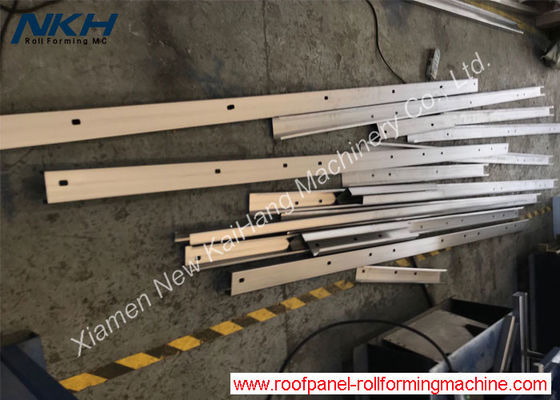 PLC Control Purlin Roll Forming Machine 20m/min Auto Exchange