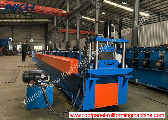Beli 0.4mm-0.6mm Galvanized Roof Fascia Roll Forming Machine Sistem Kontrol PLC, pabrik Rolling Fasia Otomatis Penuh online manufacture
