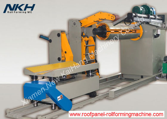 satın al Bobin Araba / Cart ile Boy Kesme Makinası Ağır Kapasiteli hidrolik decoiler Çelik online manufacture