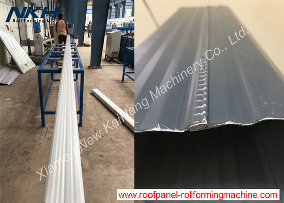 Mua Máy tạo hình cuộn bằng nhôm / thép Độ dày 0,4-0,6mm với hệ thống điều khiển PLC online manufacture