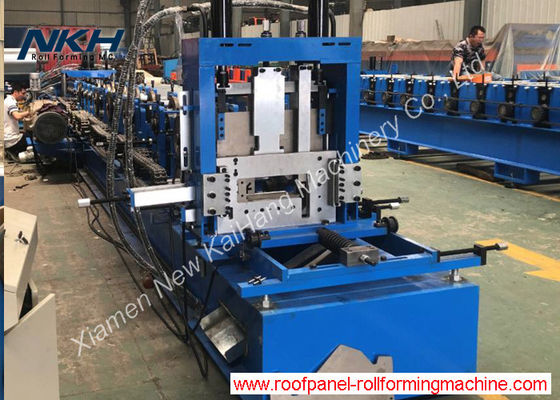 Customized Auto CZ Purlin Roll Forming Machines Pre Engineered Buildings One Machine For Multiple Products